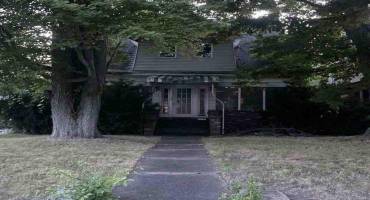 724 Maple, Meadville, PA 15721, 2 Bedrooms Bedrooms, ,1 BathroomBathrooms,Residential,For Sale,Maple,1667514