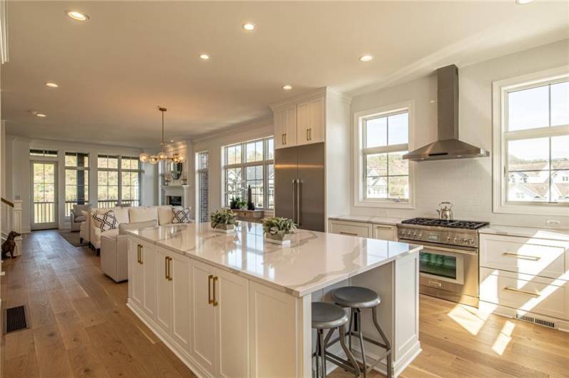 54 1st Street, Oakmont, PA 15139, 4 Bedrooms Bedrooms, ,4.1 BathroomsBathrooms,Residential,For Sale,1st Street,0,1667680