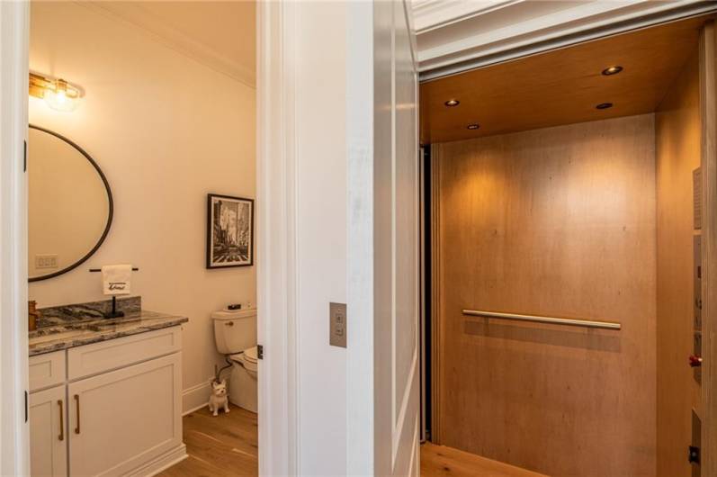 54 1st Street, Oakmont, PA 15139, 4 Bedrooms Bedrooms, ,4.1 BathroomsBathrooms,Residential,For Sale,1st Street,0,1667680