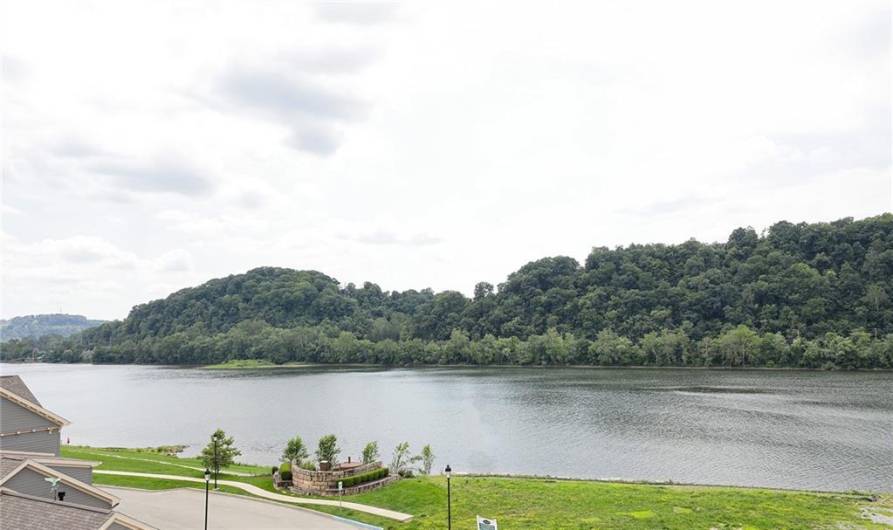 54 1st Street, Oakmont, PA 15139, 4 Bedrooms Bedrooms, ,4.1 BathroomsBathrooms,Residential,For Sale,1st Street,0,1667680