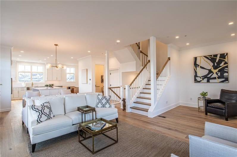 54 1st Street, Oakmont, PA 15139, 4 Bedrooms Bedrooms, ,4.1 BathroomsBathrooms,Residential,For Sale,1st Street,0,1667680