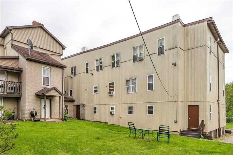 277 Gallatin Ave, Uniontown, PA 15401, ,Multi-unit,For Sale,Gallatin Ave,1667859