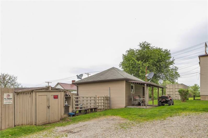 277 Gallatin Ave, Uniontown, PA 15401, ,Multi-unit,For Sale,Gallatin Ave,1667859