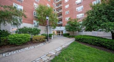 4625 Fifth Avenue, Pittsburgh, PA 15213, 2 Bedrooms Bedrooms, 5 Rooms Rooms,1 BathroomBathrooms,Residential,For Sale,Fifth Avenue,0,1667849