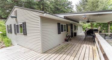 390 Tub Run Rd, Confluence, PA 15424, 2 Bedrooms Bedrooms, ,1 BathroomBathrooms,Residential,For Sale,Tub Run Rd,1668109