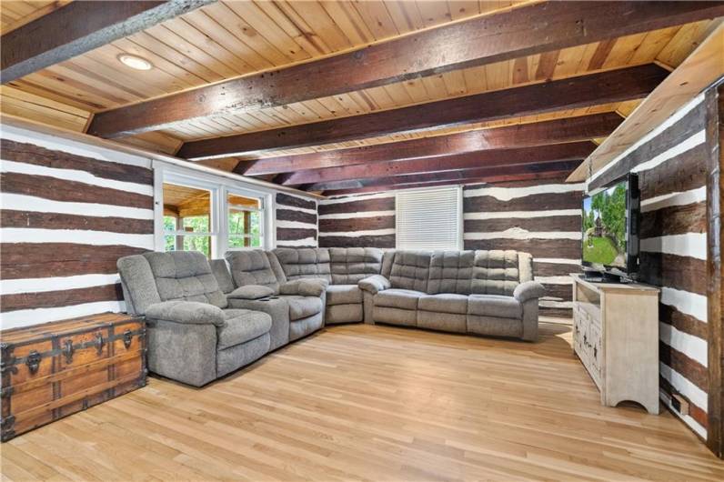 386 Burkett Bridge Road, Everett, PA 15537, 2 Bedrooms Bedrooms, 9 Rooms Rooms,1 BathroomBathrooms,Residential,For Sale,Burkett Bridge Road,1667964
