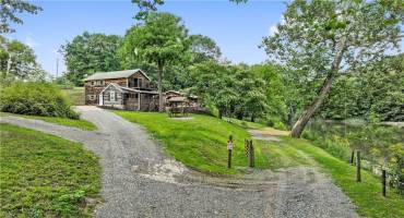 386 Burkett Bridge Road, Everett, PA 15537, 2 Bedrooms Bedrooms, 9 Rooms Rooms,1 BathroomBathrooms,Residential,For Sale,Burkett Bridge Road,1667964
