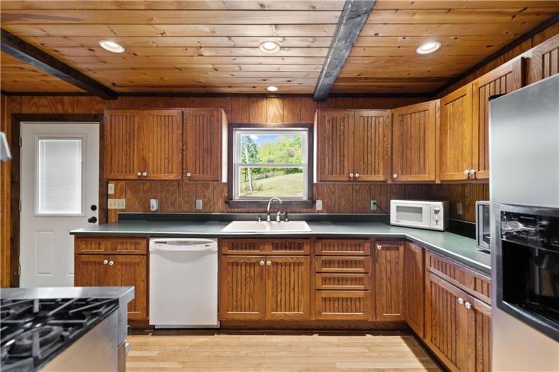 386 Burkett Bridge Road, Everett, PA 15537, 2 Bedrooms Bedrooms, 9 Rooms Rooms,1 BathroomBathrooms,Residential,For Sale,Burkett Bridge Road,1667964