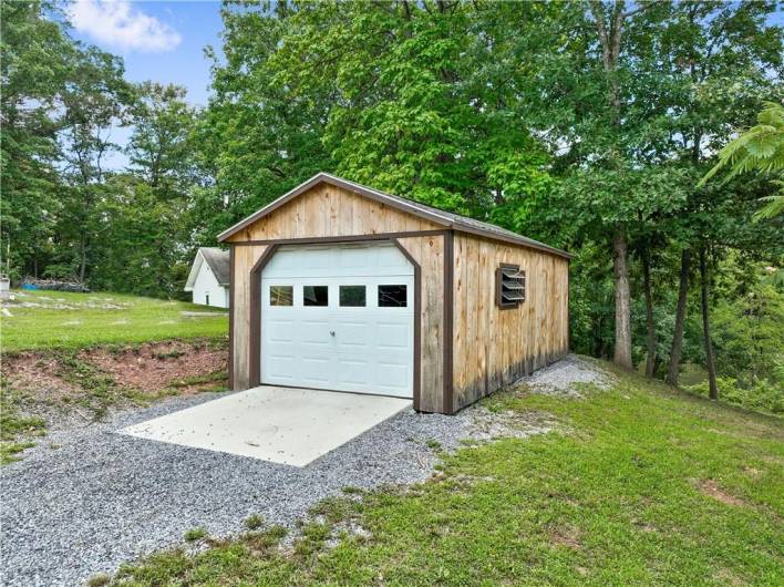 386 Burkett Bridge Road, Everett, PA 15537, 2 Bedrooms Bedrooms, 9 Rooms Rooms,1 BathroomBathrooms,Residential,For Sale,Burkett Bridge Road,1667964