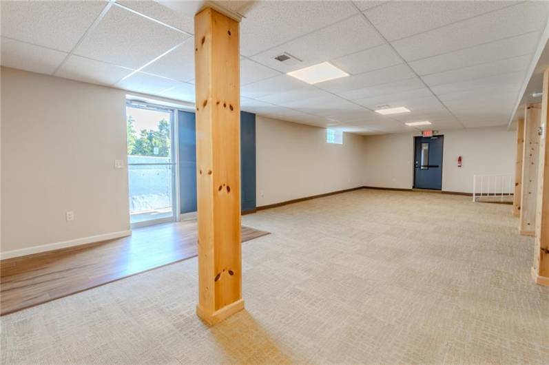 2120 Freeport Rd, New Kensington, PA 15068, ,Commercial-industrial-business,For Sale,Freeport Rd,1669057