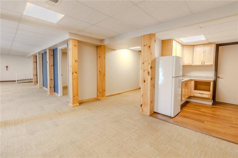 2120 Freeport Rd, New Kensington, PA 15068, ,Commercial-industrial-business,For Sale,Freeport Rd,1669057