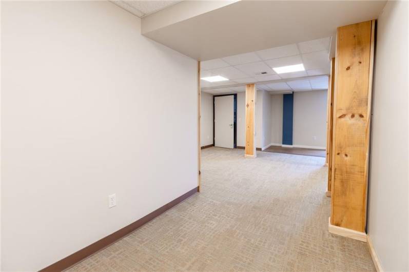 2120 Freeport Rd, New Kensington, PA 15068, ,Commercial-industrial-business,For Sale,Freeport Rd,1669057