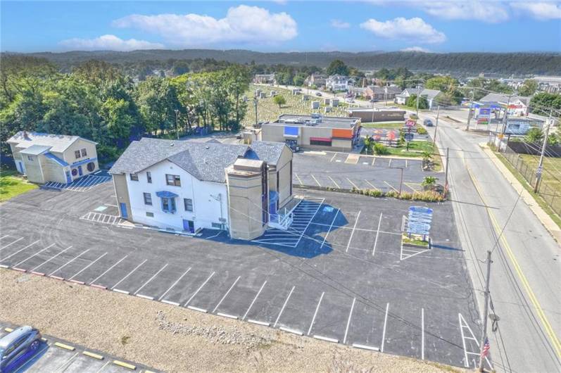 2120 Freeport Rd, New Kensington, PA 15068, ,Commercial-industrial-business,For Sale,Freeport Rd,1669057