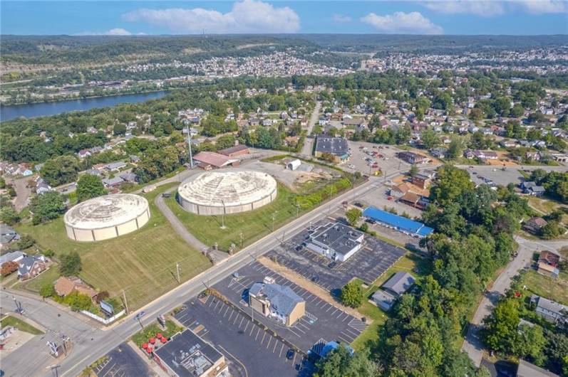 2120 Freeport Rd, New Kensington, PA 15068, ,Commercial-industrial-business,For Sale,Freeport Rd,1669057
