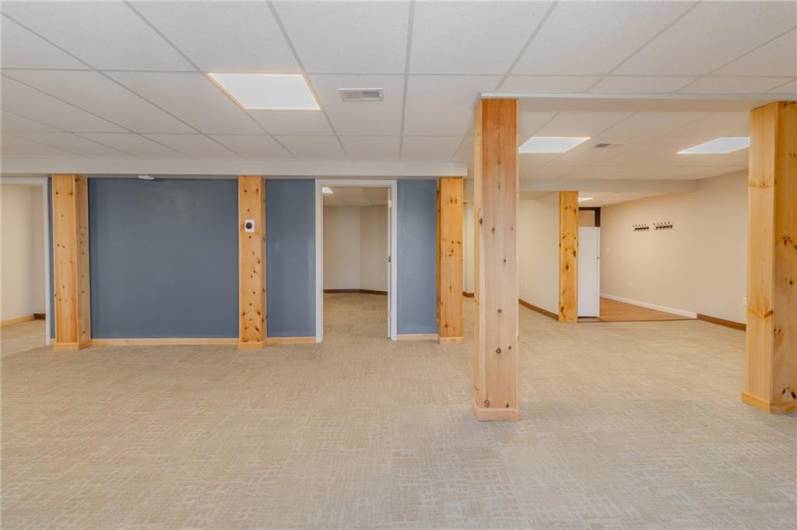 2120 Freeport Rd, New Kensington, PA 15068, ,Commercial-industrial-business,For Sale,Freeport Rd,1669057