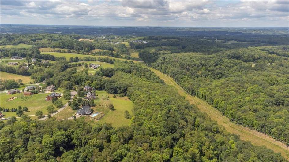 Lot 9 Huch Farm Rd, Mars, PA 16046, ,Farm-acreage-lot,For Sale,Huch Farm Rd,1669288