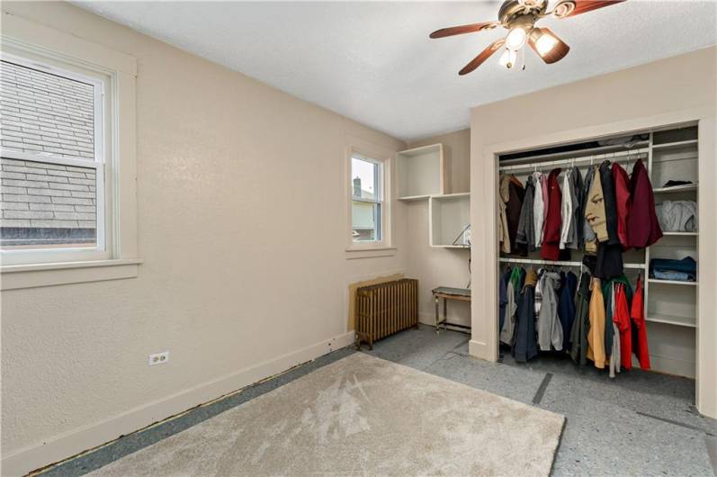 2812 Brentwood Ave, Pittsburgh, PA 15227, 4 Bedrooms Bedrooms, 8 Rooms Rooms,2 BathroomsBathrooms,Residential,For Sale,Brentwood Ave,1669534