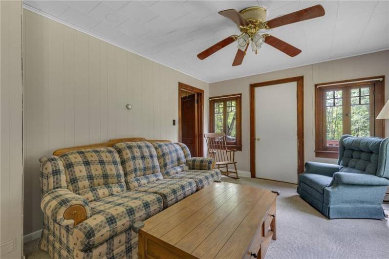 44868 Warner Rd, Titusville, PA 16354, 4 Bedrooms Bedrooms, 11 Rooms Rooms,2 BathroomsBathrooms,Residential,For Sale,Warner Rd,1670008