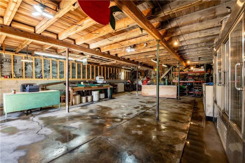 44868 Warner Rd, Titusville, PA 16354, 4 Bedrooms Bedrooms, 11 Rooms Rooms,2 BathroomsBathrooms,Residential,For Sale,Warner Rd,1670008