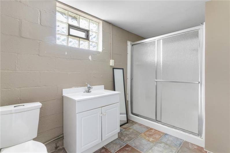 Full bathroom with shower in the basement!