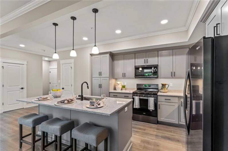 Kitchen 105 Anderson Station