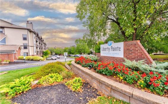 35 Highland Rd, Bethel Park, PA 15102, 1 Bedroom Bedrooms, ,1 BathroomBathrooms,Lease,For Sale,Highland Rd,1671693
