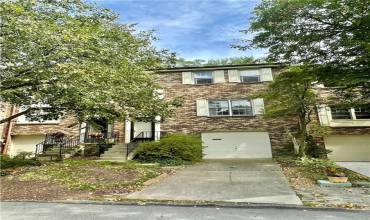 920 River Oaks Drive, Pittsburgh, PA 15215, 3 Bedrooms Bedrooms, ,2.1 BathroomsBathrooms,Lease,For Sale,River Oaks Drive,1672436