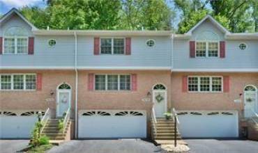 2638 BIRCHWOOD, NORTH FAYETTE, PA 15071, 3 Bedrooms Bedrooms, ,2.1 BathroomsBathrooms,Lease,For Sale,BIRCHWOOD,1672534