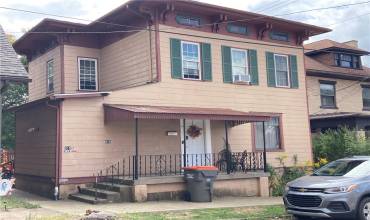 815 10th St, Beaver Falls, PA 15010, ,Multi-unit,For Sale,10th St,1672519