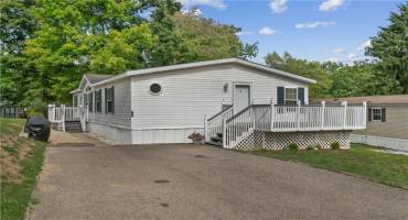 55 Ash Court, Cranberry Township, PA 16066, 3 Bedrooms Bedrooms, ,2 BathroomsBathrooms,Residential,For Sale,Ash Court,0,1672668