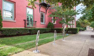 3080 Smallman St Unit 7, Pittsburgh, PA 15201, 2 Bedrooms Bedrooms, ,2 BathroomsBathrooms,Residential,For Sale,Smallman St Unit 7,1672794