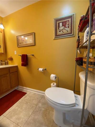 POWDER ROOM