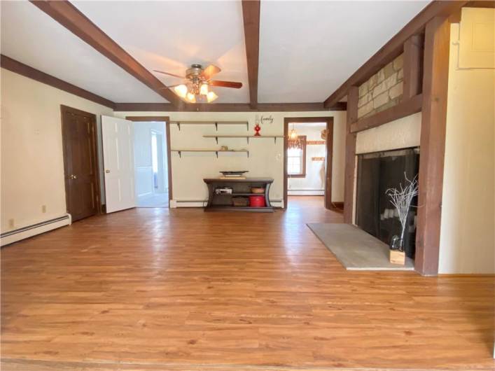 123 Leech Road, Greenville, PA 16125, 3 Bedrooms Bedrooms, 10 Rooms Rooms,1.2 BathroomsBathrooms,Residential,For Sale,Leech Road,0,1672868
