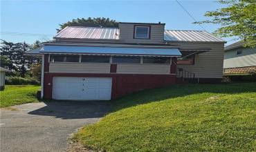 912 Vogan St, New Castle, PA 16101, 2 Bedrooms Bedrooms, 6 Rooms Rooms,1.1 BathroomsBathrooms,Residential,For Sale,Vogan St,1671673