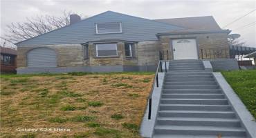 505 Wylie, Clairton, PA 15025, 2 Bedrooms Bedrooms, ,1 BathroomBathrooms,Residential,For Sale,Wylie,1672922