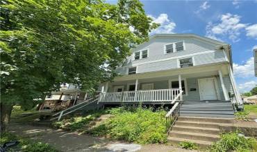 117 Park Ave, New Castle, PA 16101, 3 Bedrooms Bedrooms, ,1 BathroomBathrooms,Lease,For Sale,Park Ave,1673483