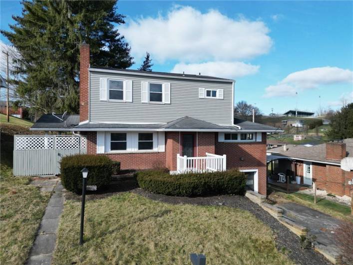 FRONT AND BACK YARD . PRIVATE SIDE PATIO COVERED FROM THE ELEMENTS. PLENTY OF ROOM TO GRILL AND ENTERTAIN.