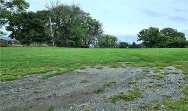 631 Tulip Dr, New Brighton, PA 15066, ,Farm-acreage-lot,For Sale,Tulip Dr,1673905