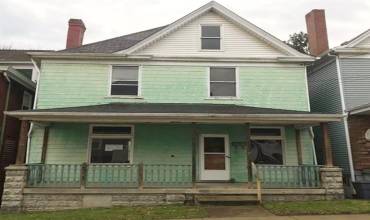 403 4th St, Donora, PA 15033, 3 Bedrooms Bedrooms, ,2 BathroomsBathrooms,Residential,For Sale,4th St,1673689