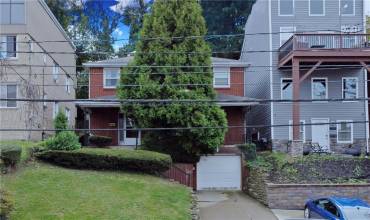 118 Bailey Avenue, Pittsburgh, PA 15211, 3 Bedrooms Bedrooms, 7 Rooms Rooms,2.1 BathroomsBathrooms,Residential,For Sale,Bailey Avenue,1673952