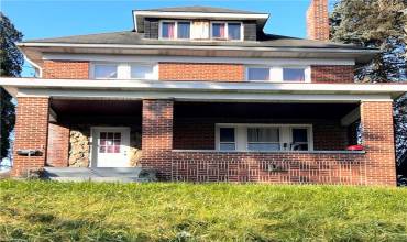 2823 Graham Blvd, Pittsburgh, PA 15235, 4 Bedrooms Bedrooms, ,3 BathroomsBathrooms,Residential,For Sale,Graham Blvd,1646114