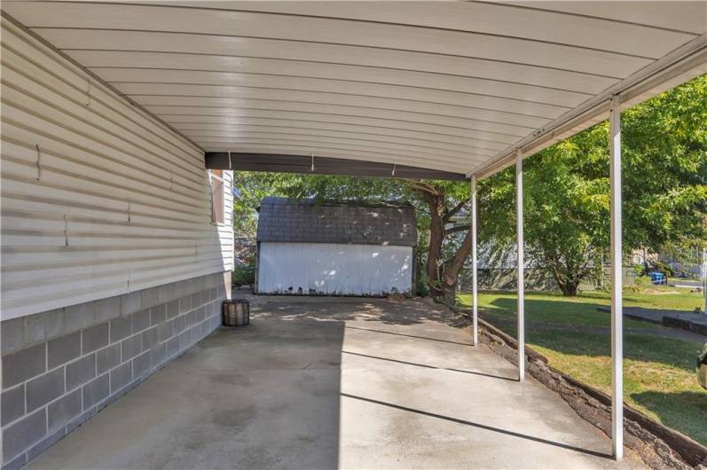 Side carport area.