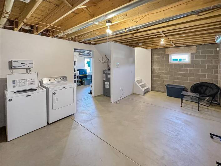 Laundry area - washer and dryer stay.