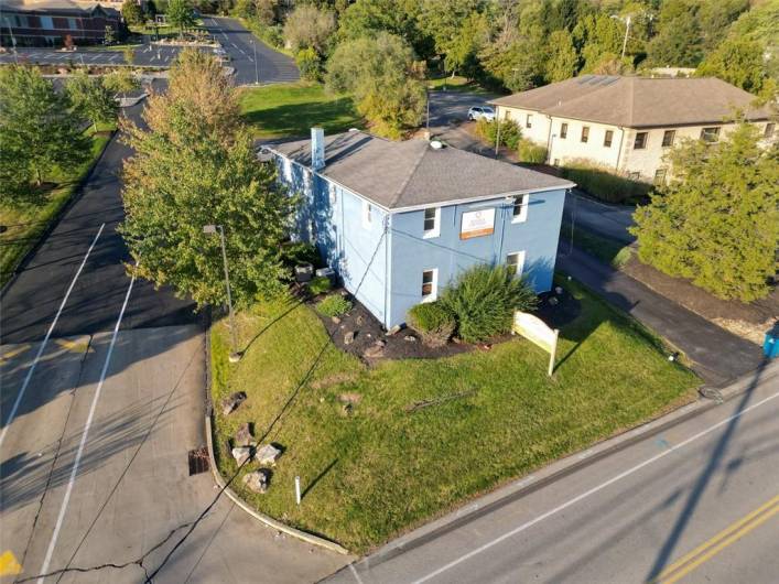 A front view of this sizeable building in the heart of Murrysville on Old William Penn Highway