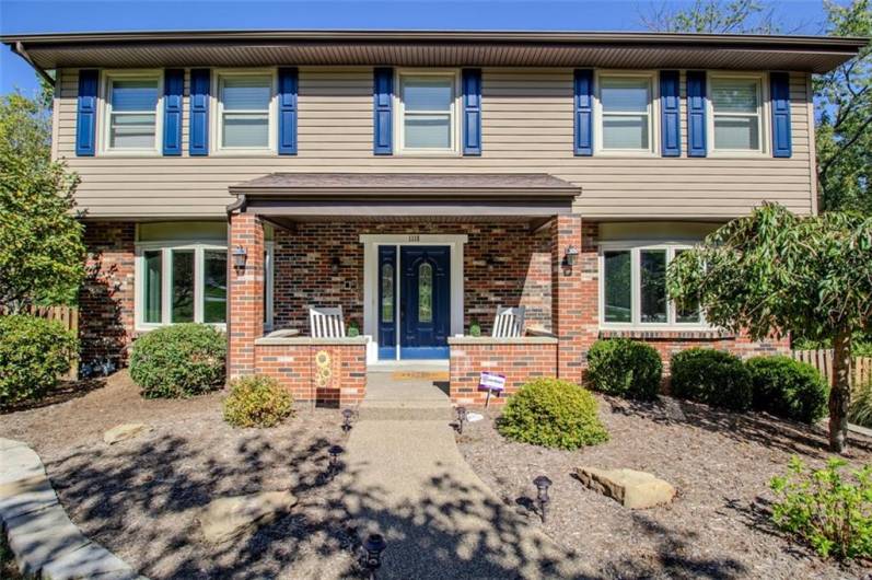 This 4 or 5 bedroom home has 3 1/2 baths, an incrvdible finished game room and wet bar/kitchen and a 28x14 in ground pool surrounded by a fenced in .39 acres of perfection !