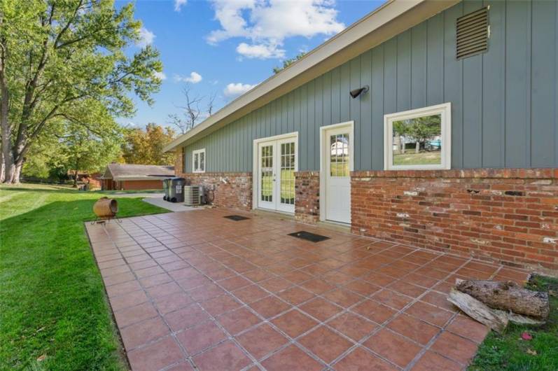 Additional photos of the custom back patio and back of the house!