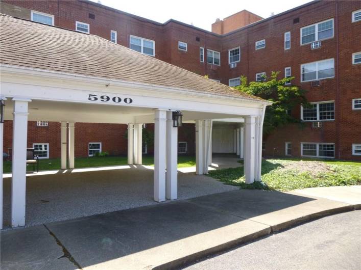 5900 Babcock Blvd, Pittsburgh, PA 15237, 1 Bedroom Bedrooms, 4 Rooms Rooms,1 BathroomBathrooms,Residential,For Sale,Babcock Blvd,1670786
