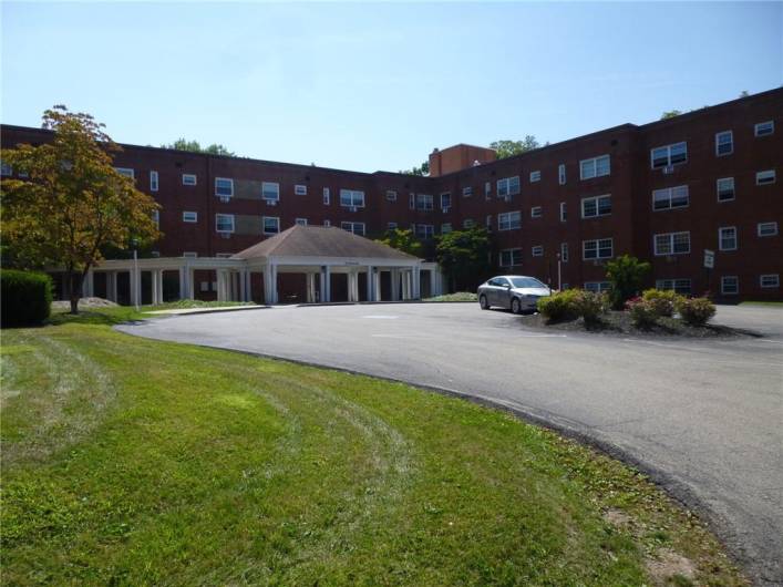 5900 Babcock Blvd, Pittsburgh, PA 15237, 1 Bedroom Bedrooms, 4 Rooms Rooms,1 BathroomBathrooms,Residential,For Sale,Babcock Blvd,1670786