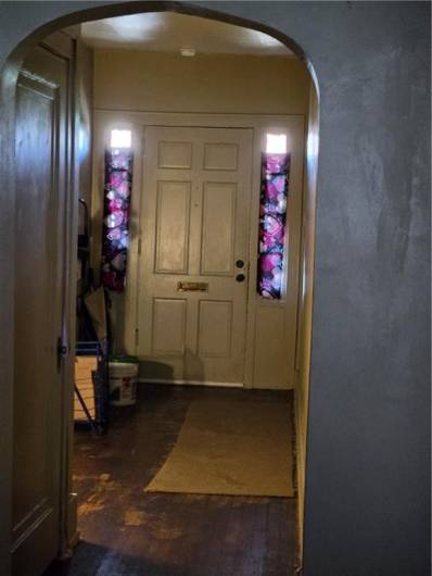 #233 Main Floor Foyer