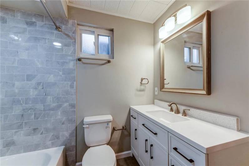 2207-2217 Aurora Drive, Pittsburgh, PA 15237, ,Multi-unit,For Sale,Aurora Drive,1676763